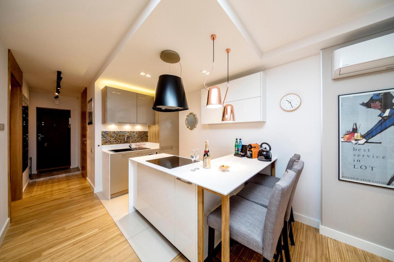 Golden Apartment With Air Condition By Your Freedom Варшава Екстер'єр фото