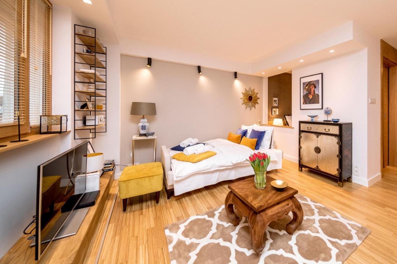 Golden Apartment With Air Condition By Your Freedom Варшава Екстер'єр фото